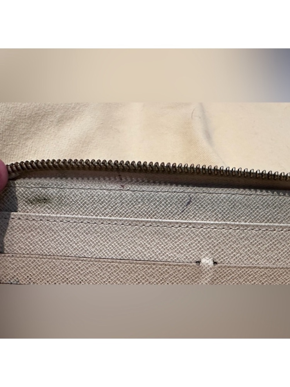 Louis Vuitton Damier Azur Zip-Around Wallet - Cream & Tan- matching purse listed - Picture 8 of 10